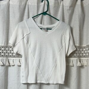 Textured Ivory V-Neck Short Sleeve Top